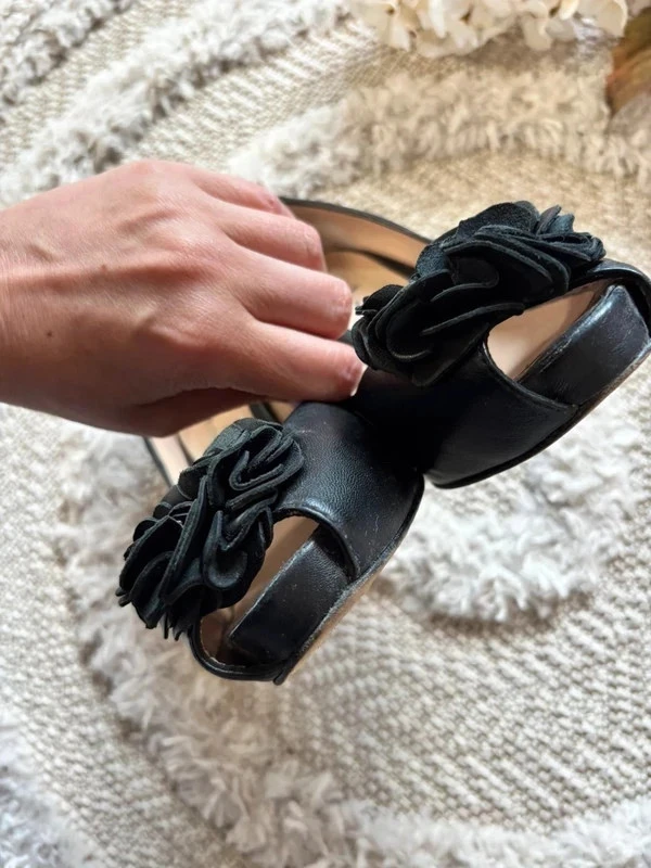 Unisa zwart leren pumps maat 36 elegant comfortabele hakken zeer goede staat stijl en elegantie – photo 9